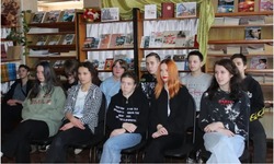 Икрянинским студентам рассказали о семейных ценностях