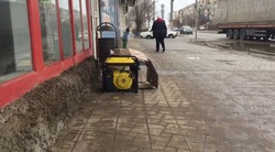 В Икрянинском районе продолжают работать торговые точки