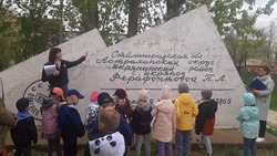 Икрянинские дошкольники посетили мемориал воинской славы