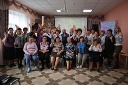 Икрянинские пенсионеры отметили праздник «Золотая осень»