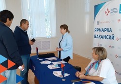 В Икрянинском районе прошла ярмарка вакансий для судостроительного предприятия