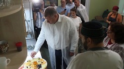 Губернатор Игорь Бабушкин поручил поддержать астраханских сыроваров
