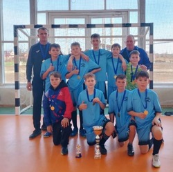 Икрянинские школьники успешно выступили в турнире по футзалу 