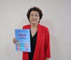 Икрянинская пенсионерка признана одной из лучших в ораторском искусстве