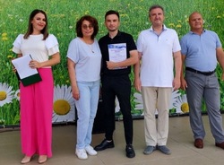 В Икрянинском районе наградили талантливую молодёжь