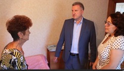 Вдова из астраханского села пожертвовала вещи и медикаменты жителям и бойцам Донбасса