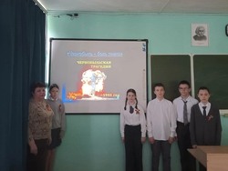 В Икрянинской СОШ почтили память жертв Чернобыля