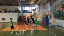 В Икрянинском районе прошёл открытый турнир по баскетболу