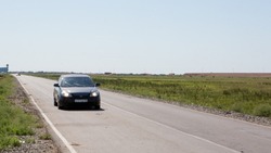 В Икрянинском районе в 2023 году отремонтируют автомобильную дорогу Икряное–Восточное