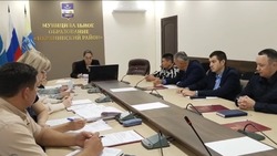 В Икряном обсудили ситуацию с нелегальной занятостью