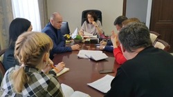 В Икрянинском районе обсудили претензионную работу по арендной плате за землю